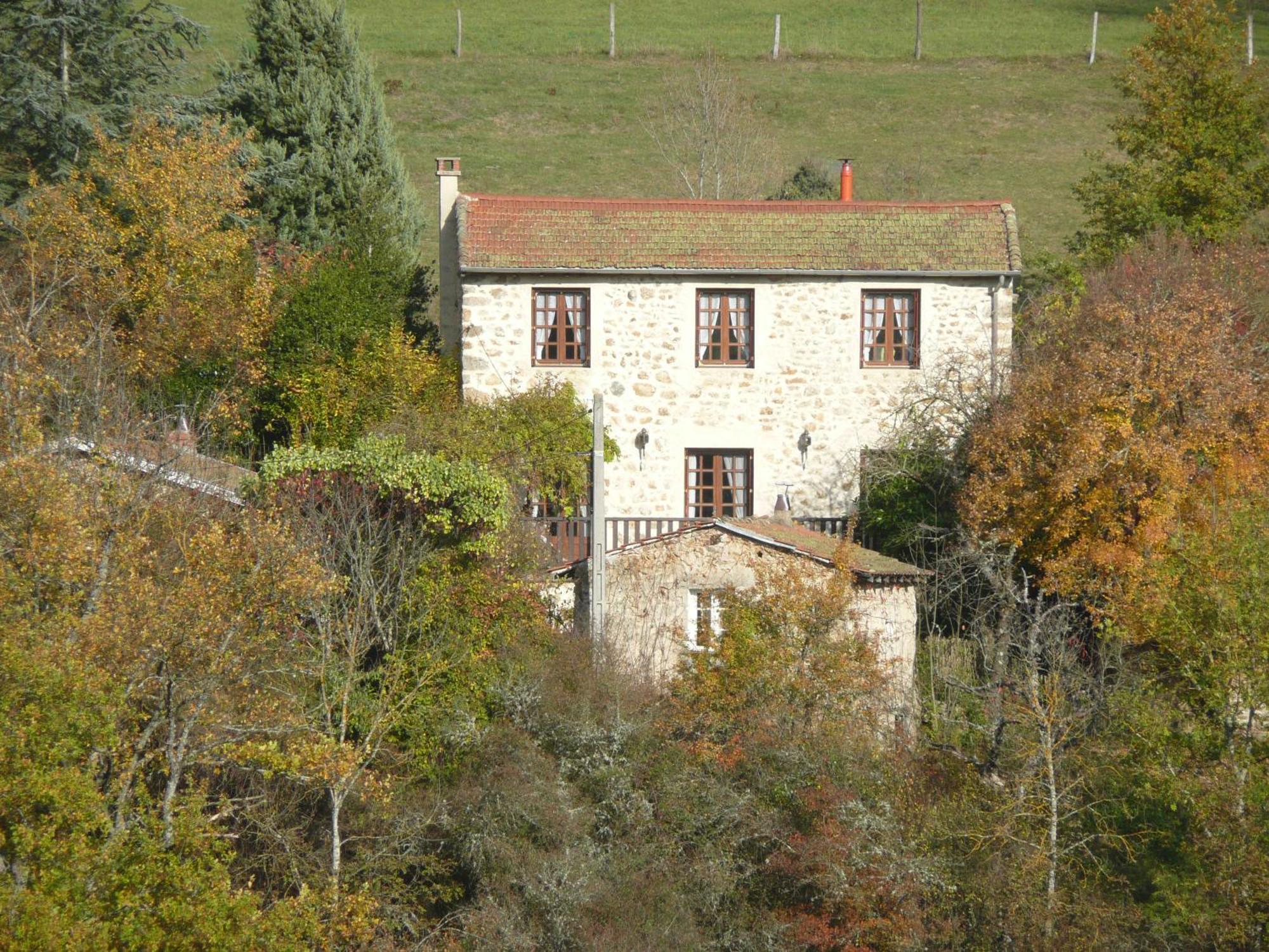 Gite La Grange De L'Effraie Villa Beauzac Eksteriør bilde